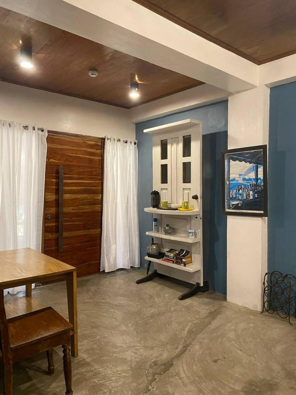 Stone Creek House Bed & Breakfast Romblon Exterior photo